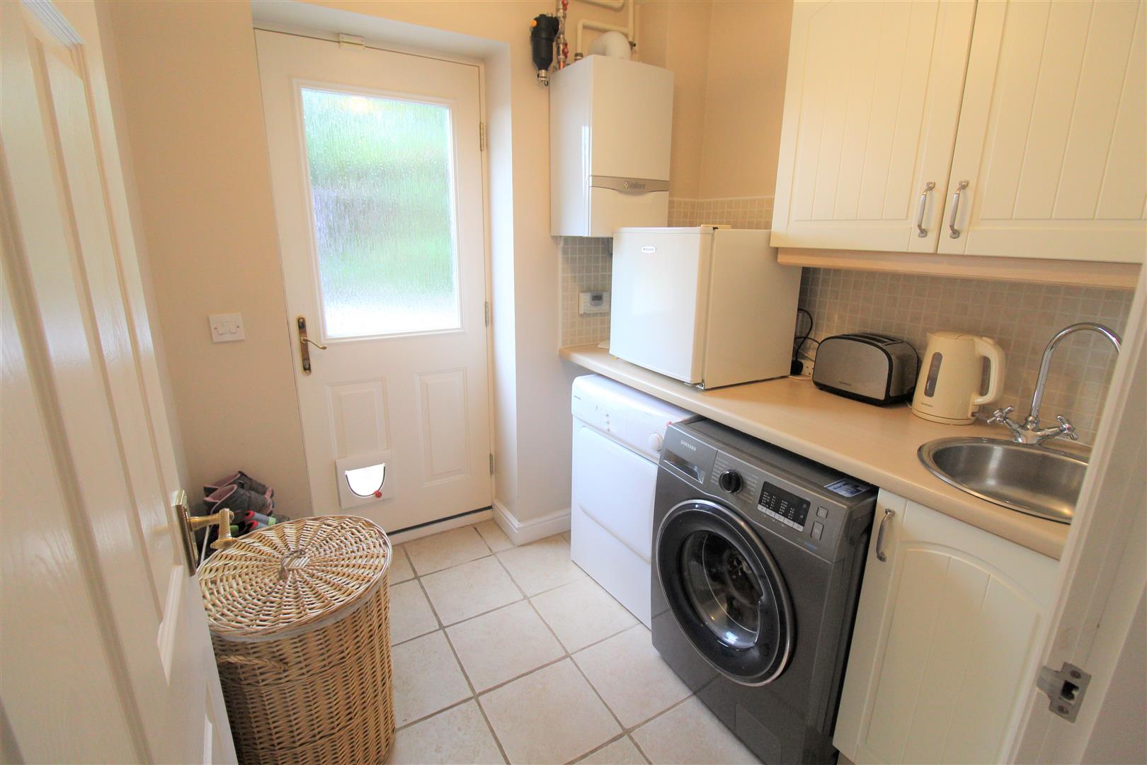 Moreton Place, Scholar Green, Stoke-On-Trent